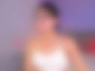 Curvy Corinne's Live Sex Cam Show