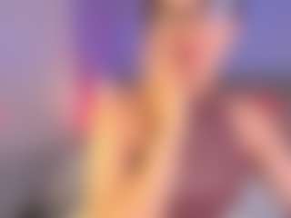 Curvy Corinne's Live Sex Cam Show