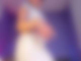 Curvy Corinne's Live Sex Cam Show