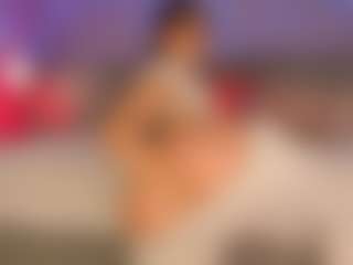 Curvy Corinne's Live Sex Cam Show
