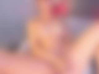 Curvy Corinne's Live Sex Cam Show