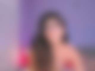 Live cam show with Curvy Corinne - Young Adult on PervPlay.com