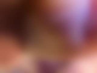 Curvy Corinne's Live Sex Cam Show