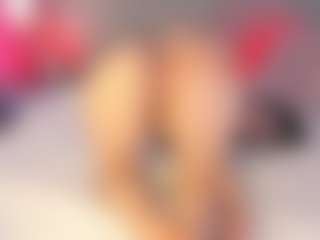 Curvy Corinne's Live Sex Cam Show