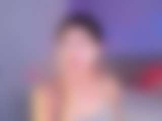 Live cam show with Curvy Corinne - Young Adult on livesuperchat.net