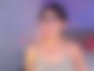Show de câmera ao vivo com Curvy Corinne - Indian Striptease no Camsoda | colombia