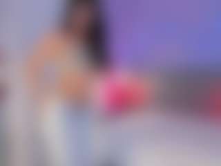 Curvy Corinne's Live Sex Cam Show