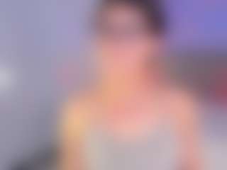 Curvy Corinne's Live Sex Cam Show
