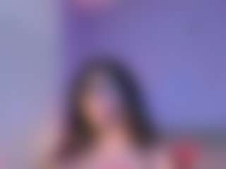 Live cam show with Curvy Corinne - Gamer Blonde Hair on Mixed Magazine Live