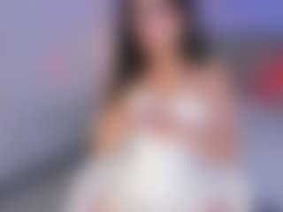 Curvy Corinne's Live Sex Cam Show