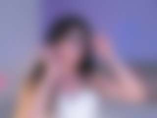 Live cam show with Curvy Corinne - Fingering Young Adult on Camsoda
