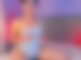 Curvy Corinne's Live Sex Cam Show