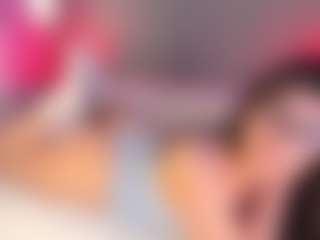 Curvy Corinne's Live Sex Cam Show