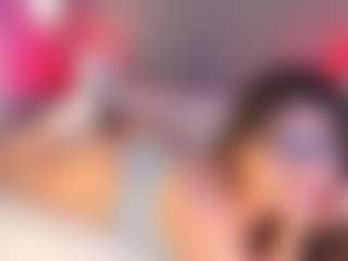 Curvy Corinne's Live Sex Cam Show