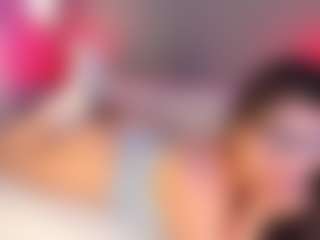 Curvy Corinne's Live Sex Cam Show