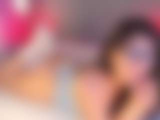 Curvy Corinne's Live Sex Cam Show