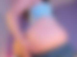 Curvy Corinne's Live Sex Cam Show