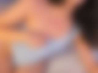 Curvy Corinne's Live Sex Cam Show
