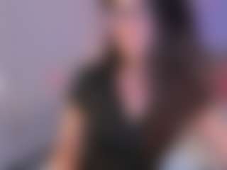 Curvy Corinne's Live Sex Cam Show