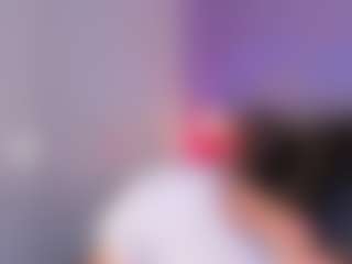 Curvy Corinne's Live Sex Cam Show