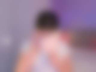 Curvy Corinne's Live Sex Cam Show