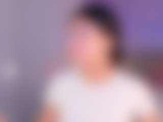 Live cam show with Curvy Corinne - Italian Young Adult on Camsoda | colombia