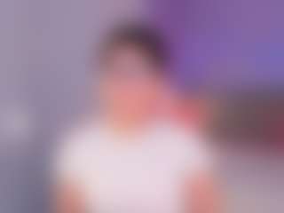 Curvy Corinne's Live Sex Cam Show