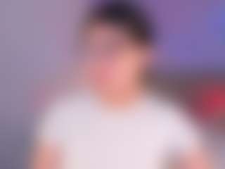 Curvy Corinne's Live Sex Cam Show