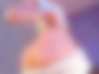 Curvy Corinne's Live Sex Cam Show