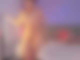 Curvy Corinne's Live Sex Cam Show