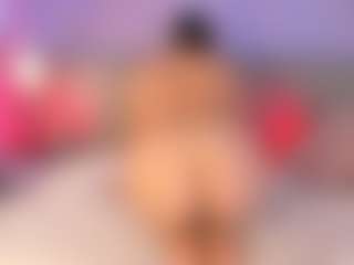 Curvy Corinne's Live Sex Cam Show
