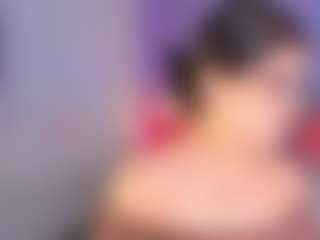 Curvy Corinne's Live Sex Cam Show