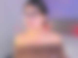Curvy Corinne's Live Sex Cam Show