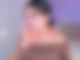 Curvy Corinne's Live Sex Cam Show
