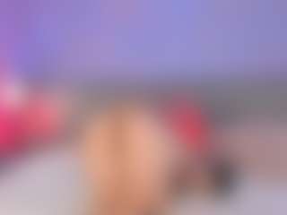 Curvy Corinne's Live Sex Cam Show