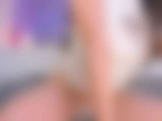 Curvy Corinne's Live Sex Cam Show