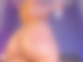 Curvy Corinne's Live Sex Cam Show
