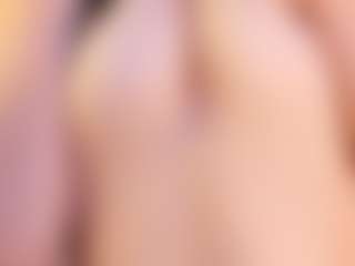 Live cam show with Curvy Corinne - Ahegao on Camsoda