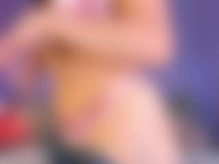 Curvy Corinne's Live Sex Cam Show