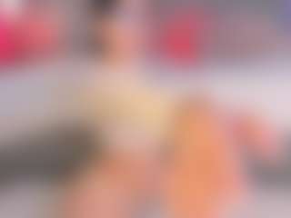 Curvy Corinne's Live Sex Cam Show
