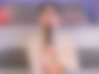 Live cam show with Curvy Corinne - Teen (18+) on sexylive.show