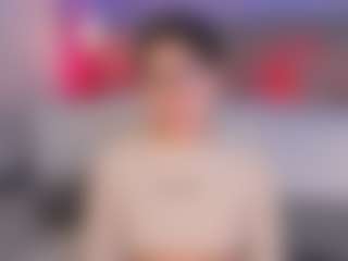 Live cam show with Curvy Corinne - Young Adult on sexylive.show