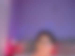 Live cam show with Curvy Corinne - Anal Brown Hair on AdultVida.com