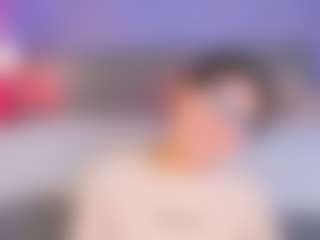 Curvy Corinne's Live Sex Cam Show