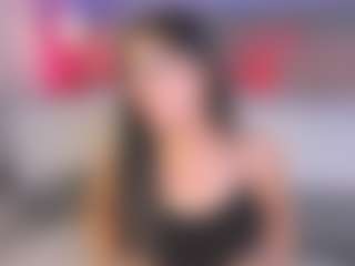 Live cam show with Curvy Corinne - Asshole Brown Hair on Gym Cam Girls