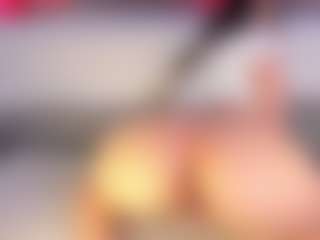 Curvy Corinne's Live Sex Cam Show