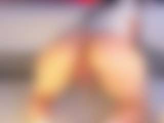 Curvy Corinne's Live Sex Cam Show