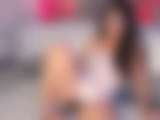Curvy Corinne's Live Sex Cam Show