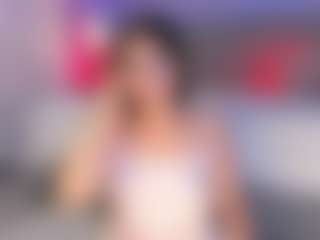 Curvy Corinne's Live Sex Cam Show
