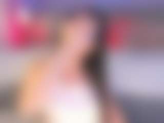 Curvy Corinne's Live Sex Cam Show